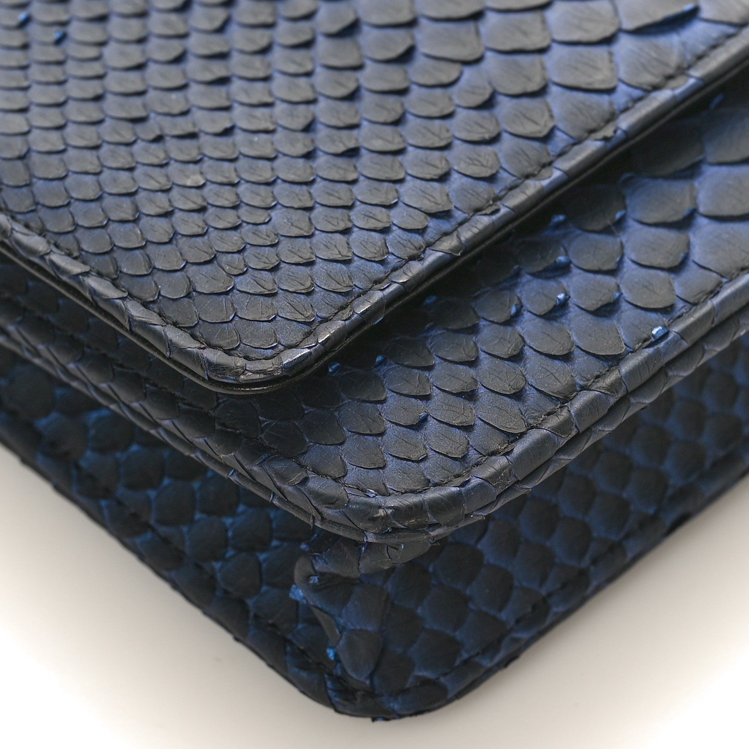 Chanel Snakeskin Wallet On Chain WOC Navy 8 of 12