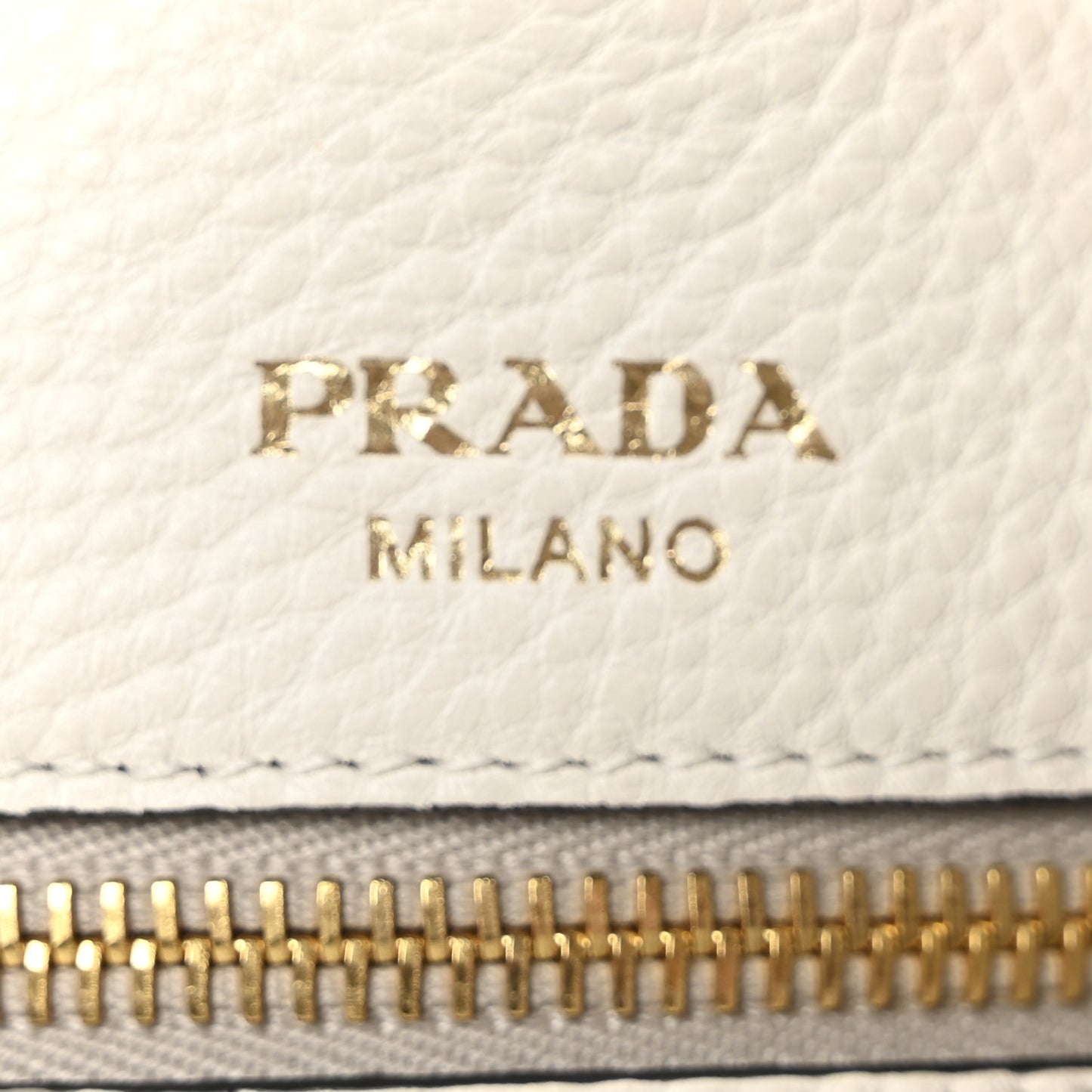 Vitello Daino Pocket Shopping Tote Bianco