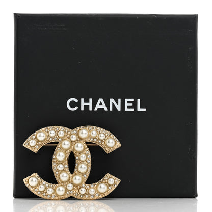 Chanel Metal Crystal Graduated Pearl CC Brooch Gold 4 of 4