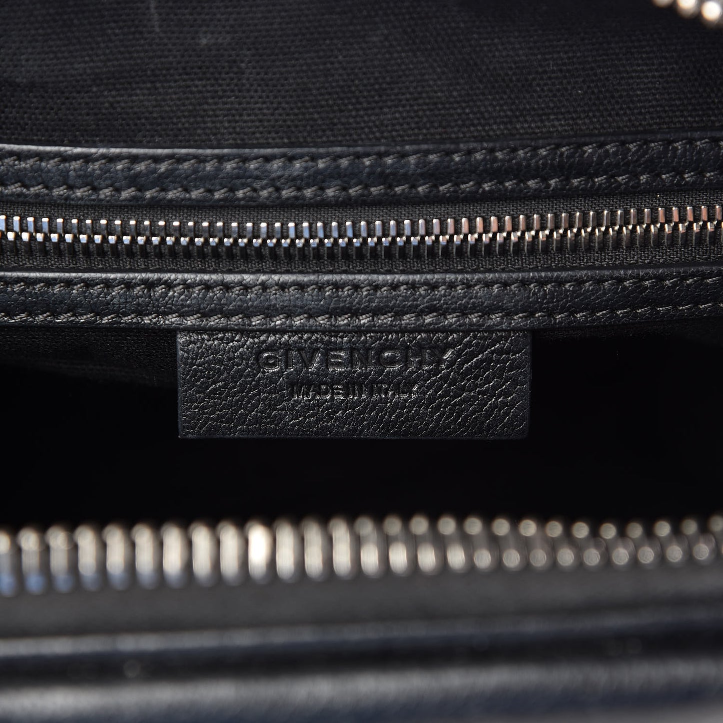 Sugar Goatskin Small Antigona Black
