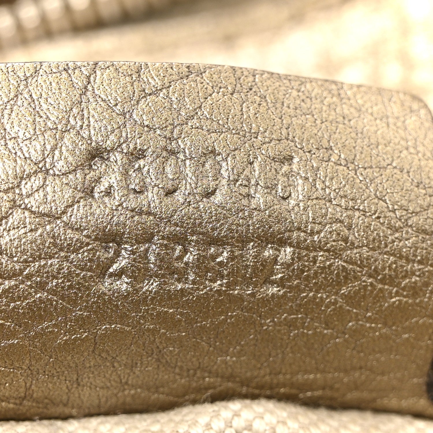 Gucci Monogram Medium Bella Tote Gold 7 of 17