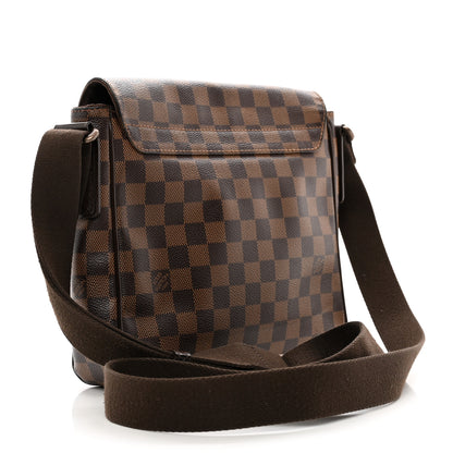 Louis Vuitton Damier Ebene District PM 3 of 12