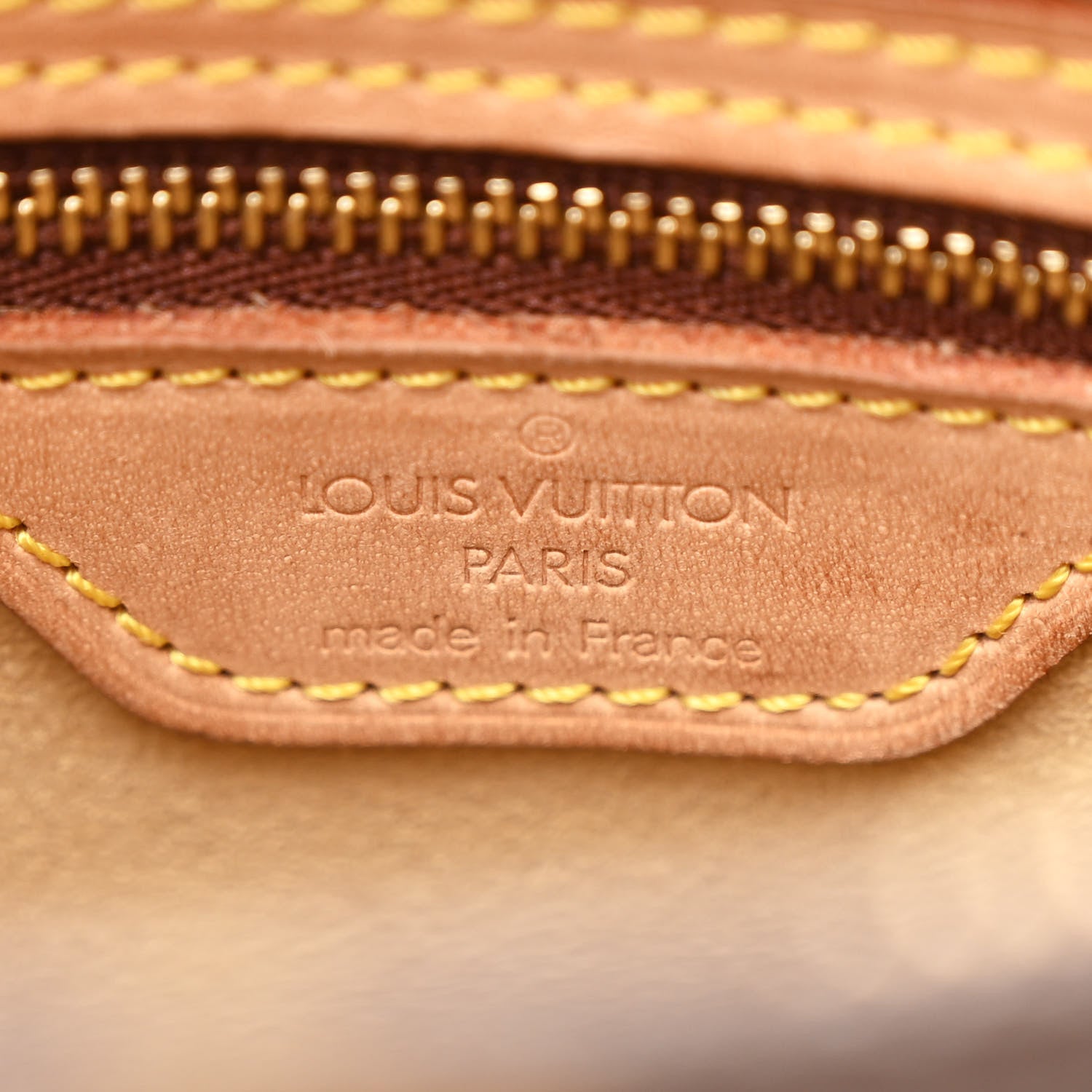 Louis Vuitton Monogram Looping MM 6 of 13