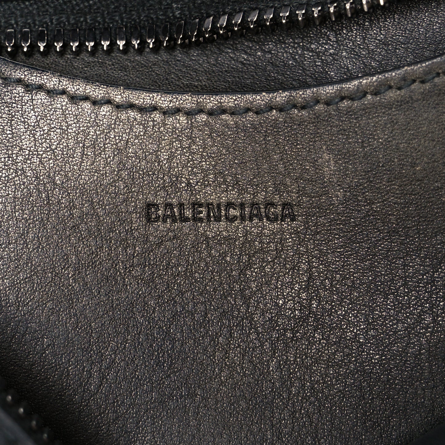 Used Calfskin Black Hardware Mini Neo Classic City Black