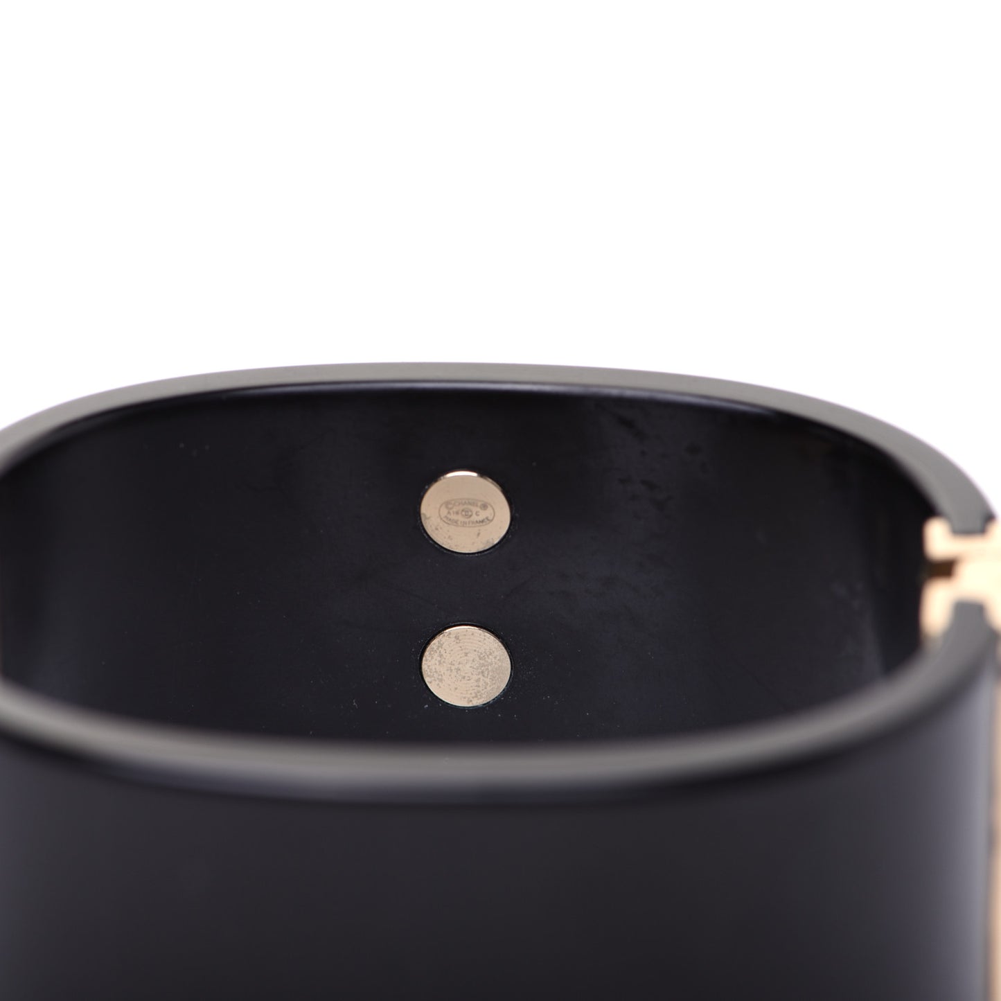 Resin Gripoix CC Cuff Black