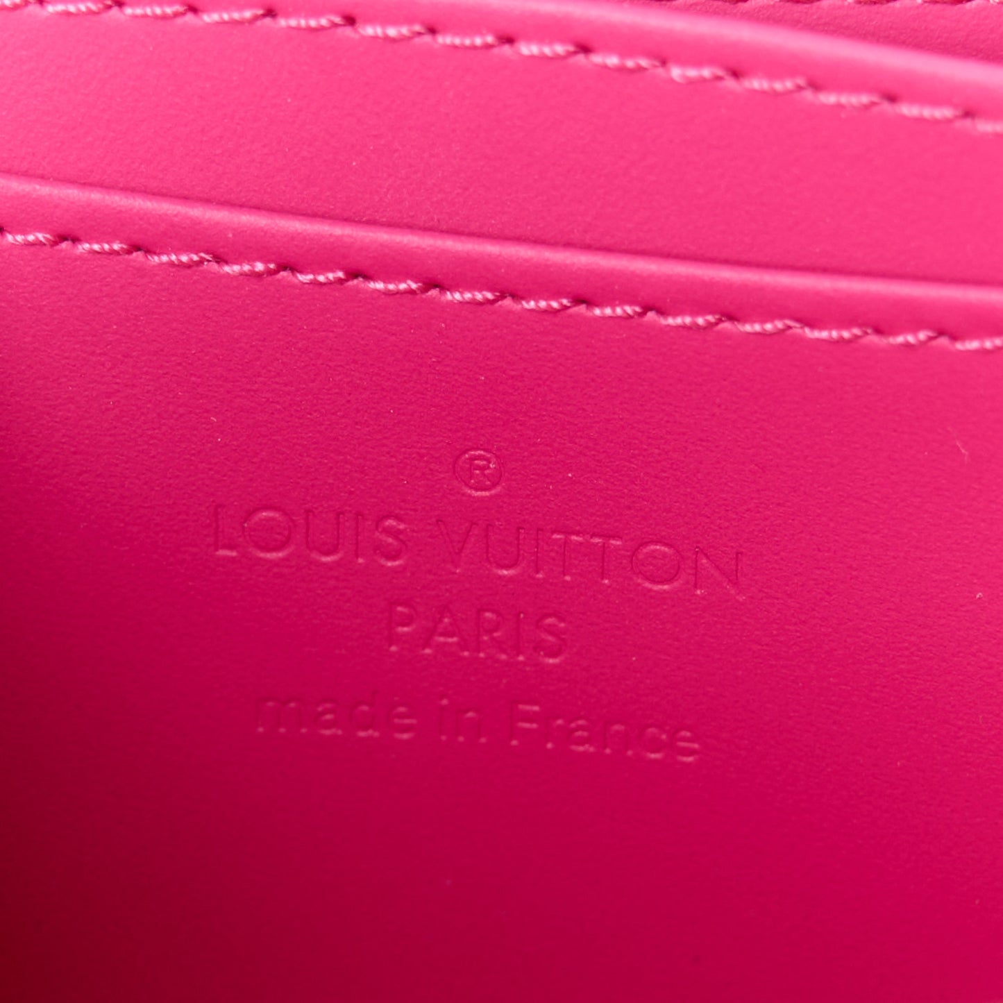 Vernis Valentine Zippy Coin Purse Fuchsia