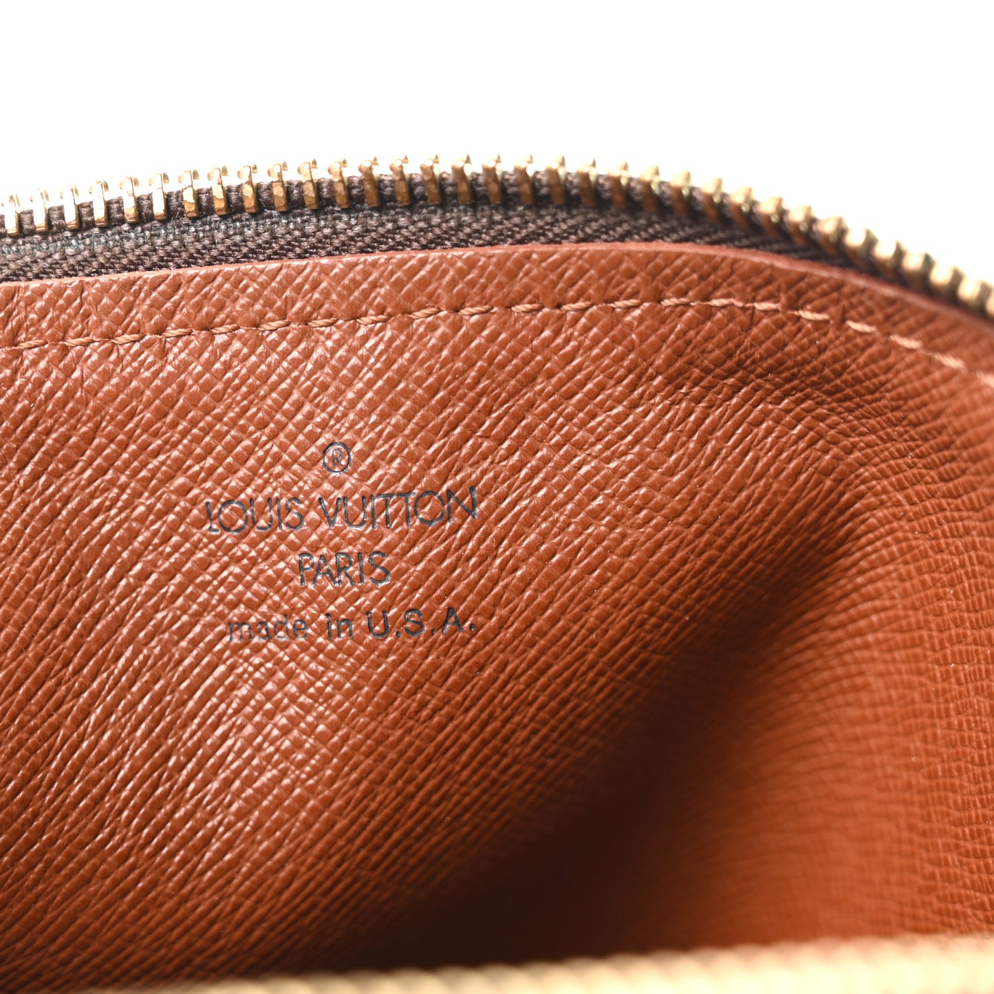 Monogram Papillon 26