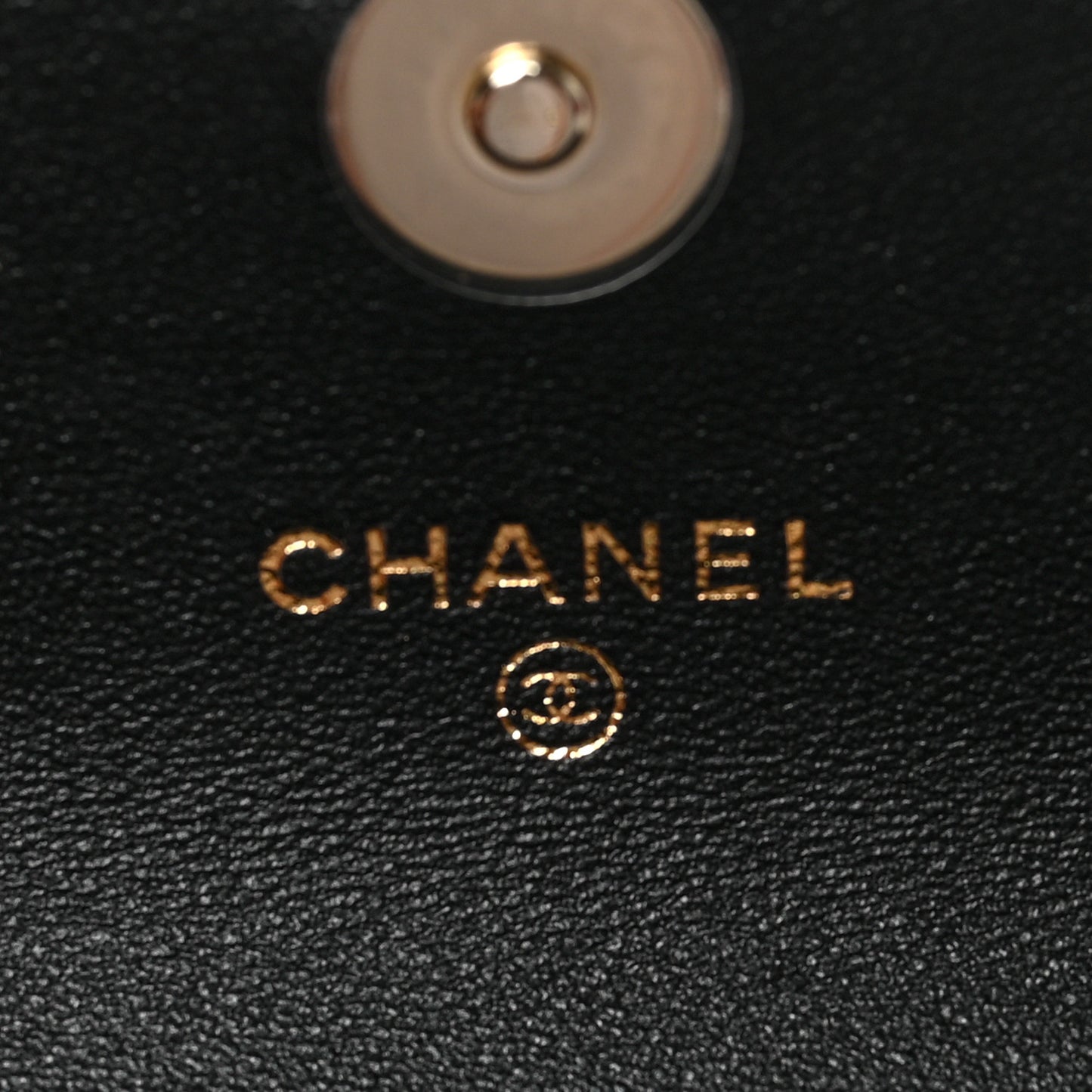 Lambskin Quilted Pearl Top Handle Clutch With Chain Black