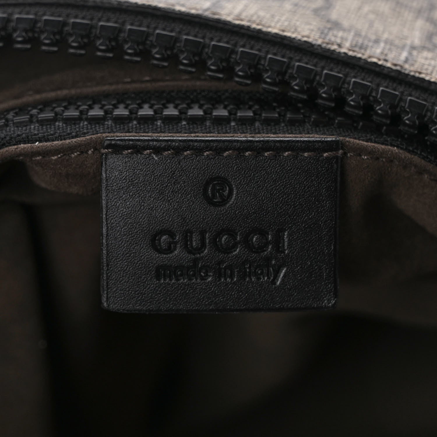 Gucci GG Supreme Monogram Medium Flat Messenger Bag Beige Black 7 of 9