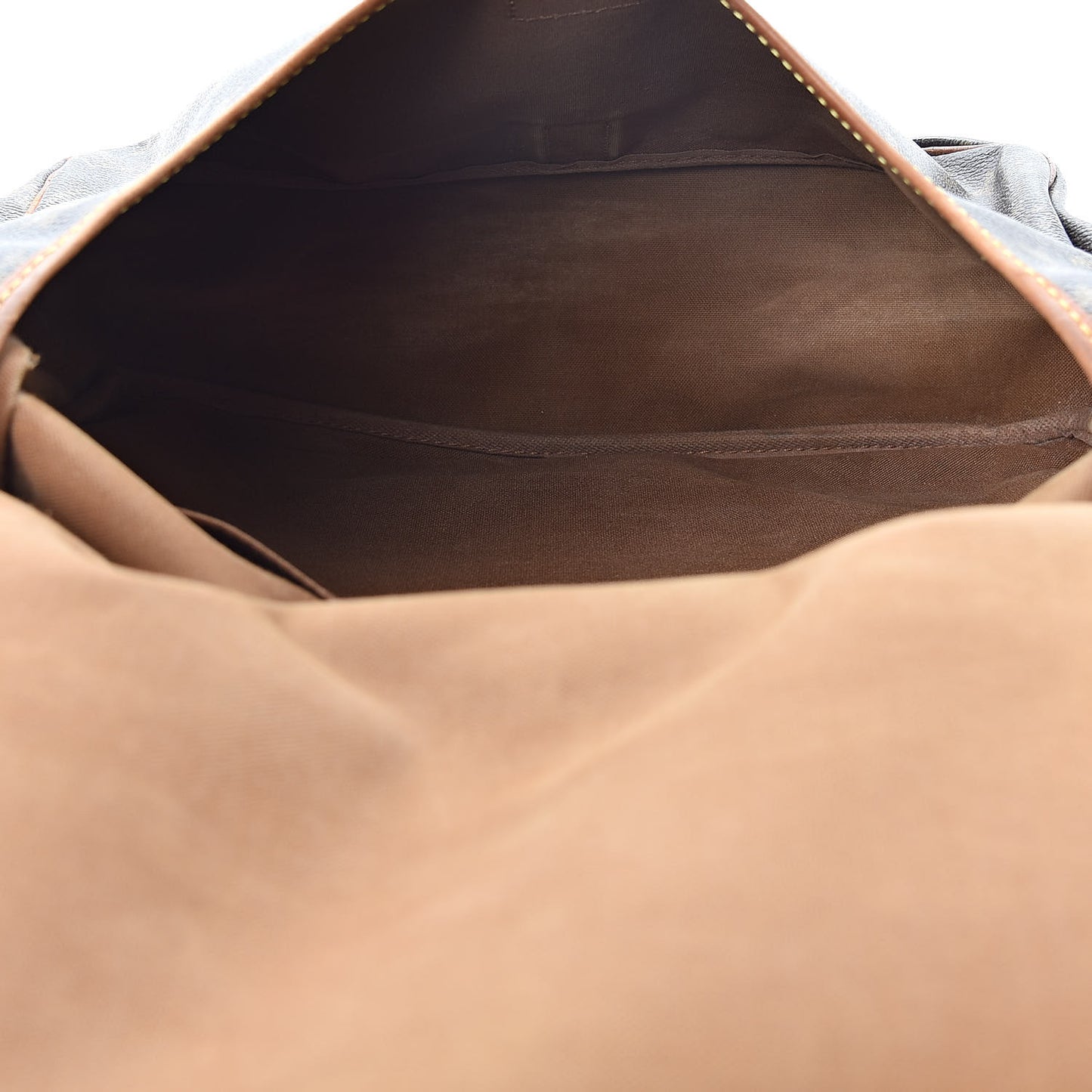 Monogram Saumur 35