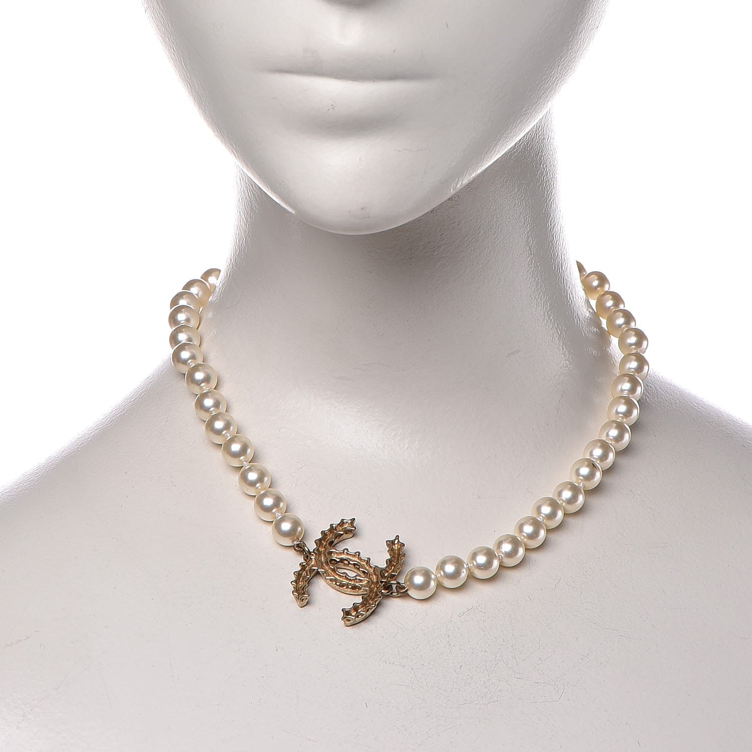 Chanel Pearl CC Short Necklace Gold 2 of 6