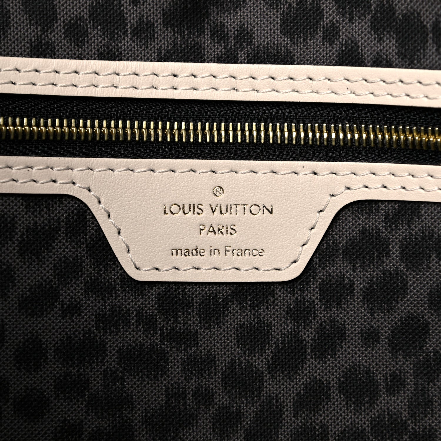 Louis Vuitton Monogram Giant Wild At Heart Neverfull MM Creme 8 of 11