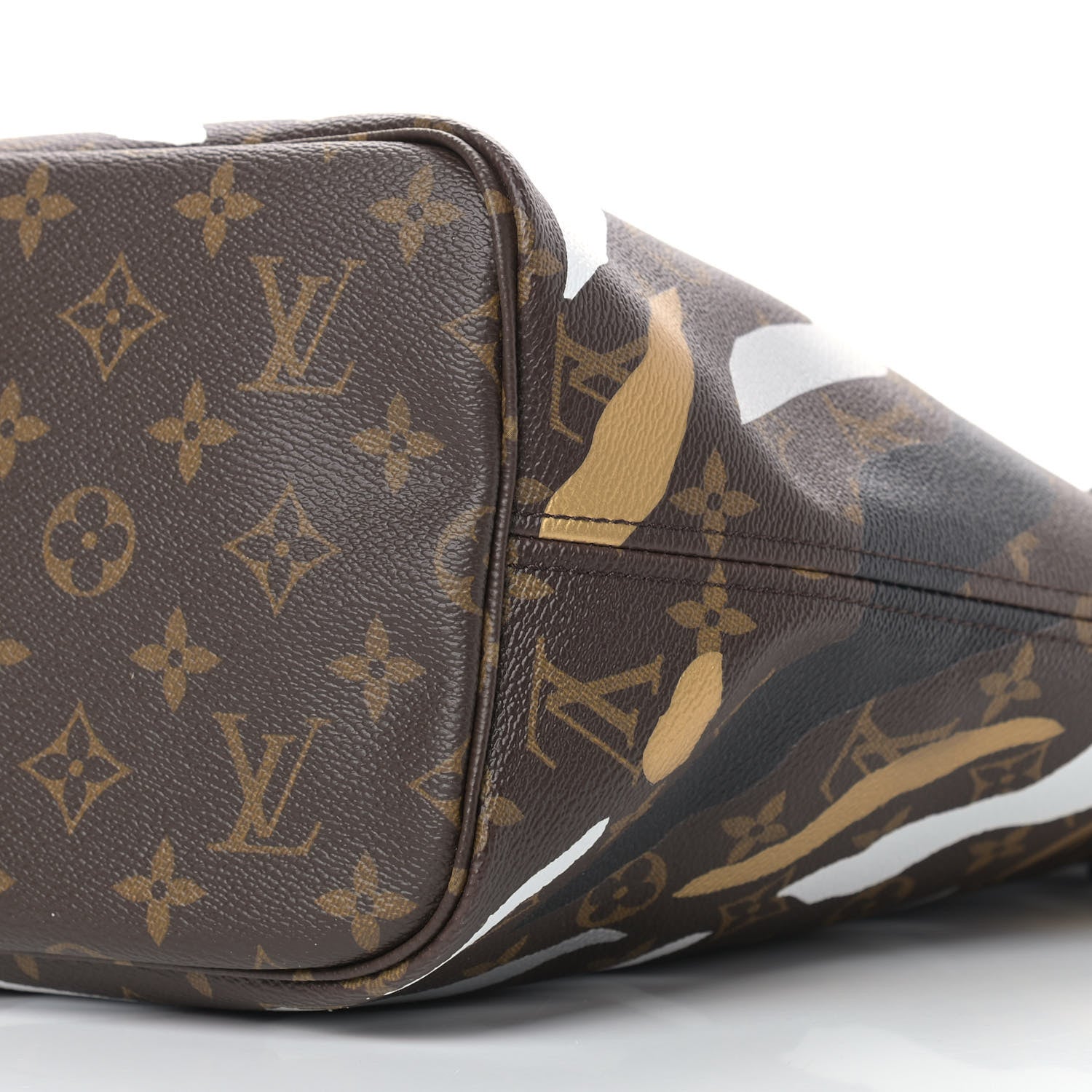 Louis Vuitton X LOL Monogram Neverfull MM Gold Silver 9 of 9