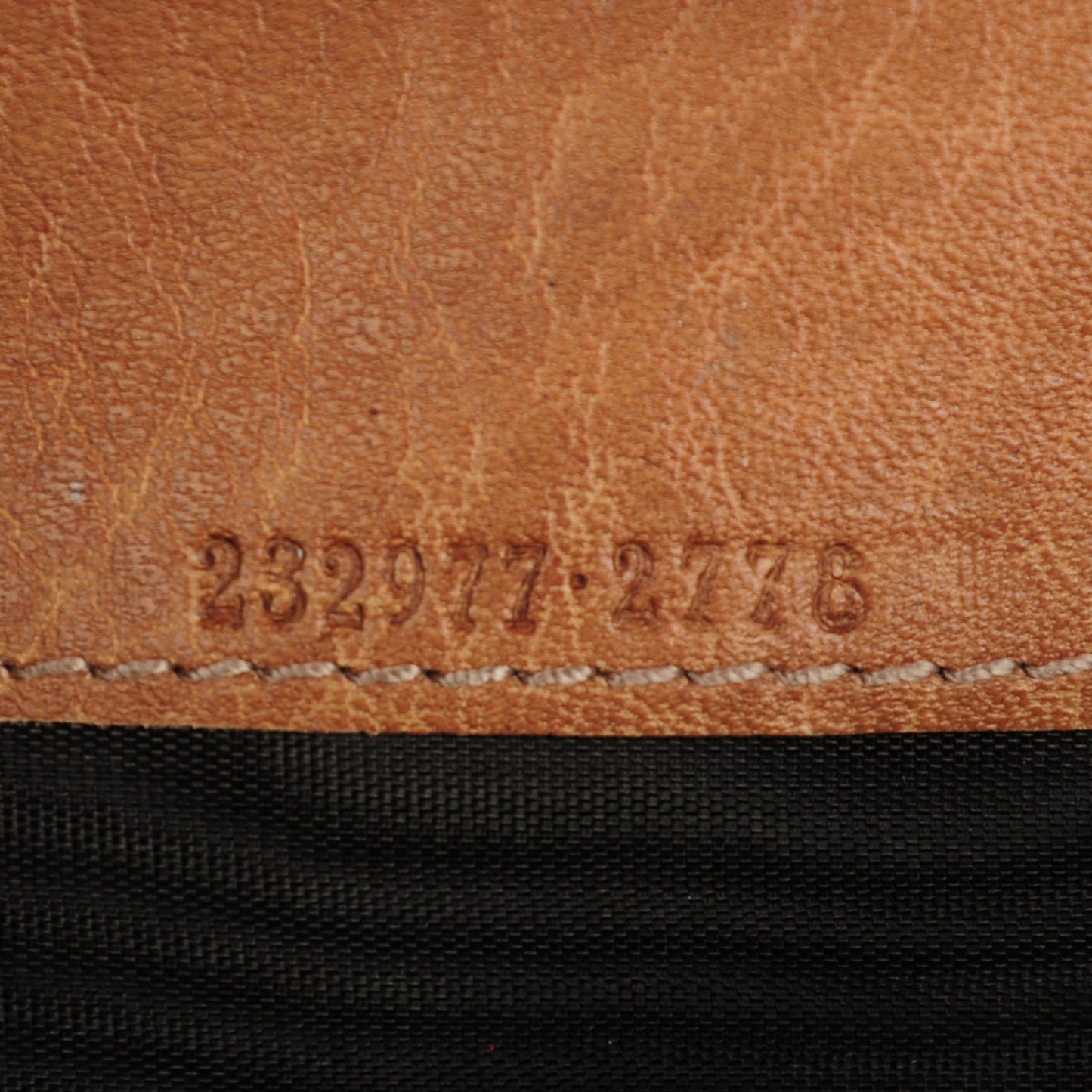 Guccissima Bamboo Tassel Zip Around Wallet Natural Brown