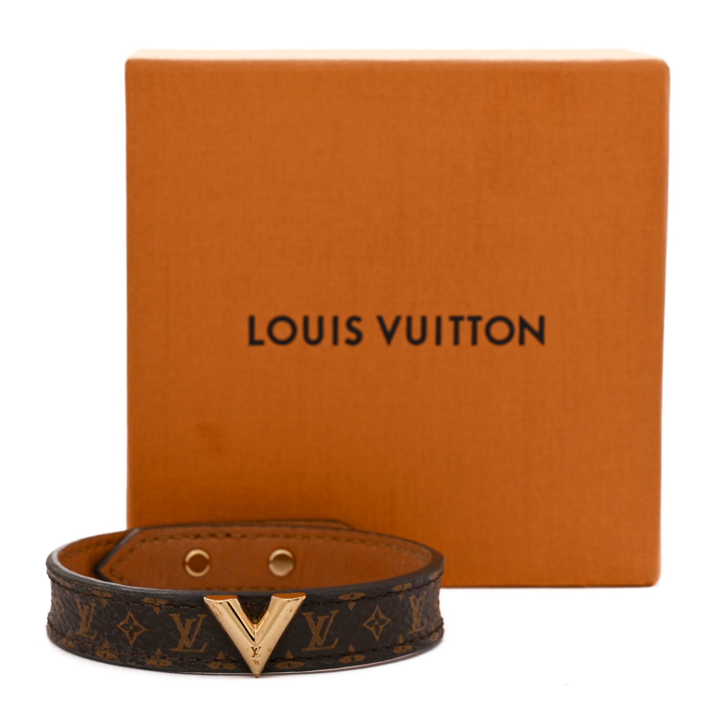 Monogram Essential V Bracelet 19