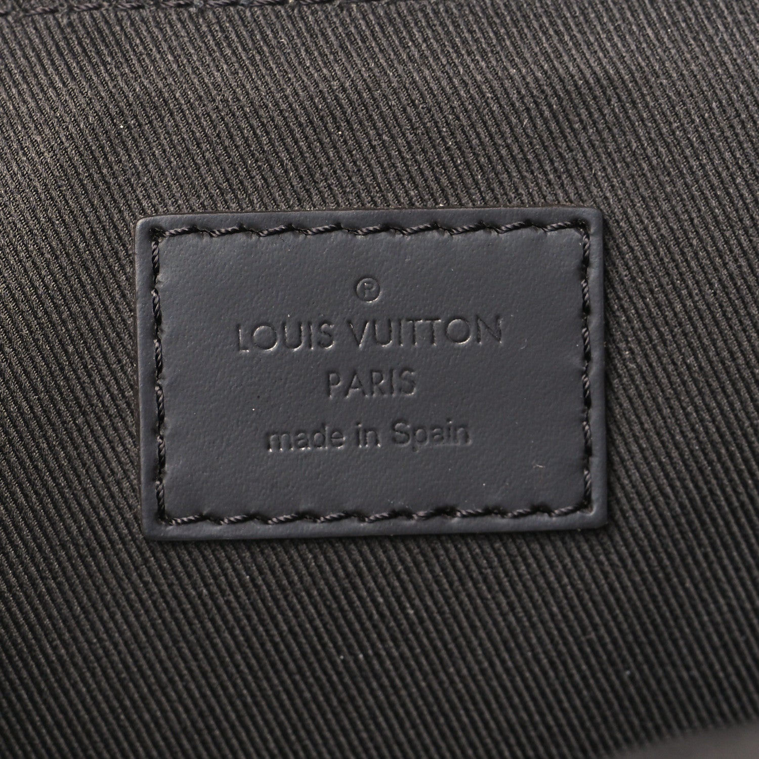 Louis Vuitton Damier Ebene District PM 6 of 8