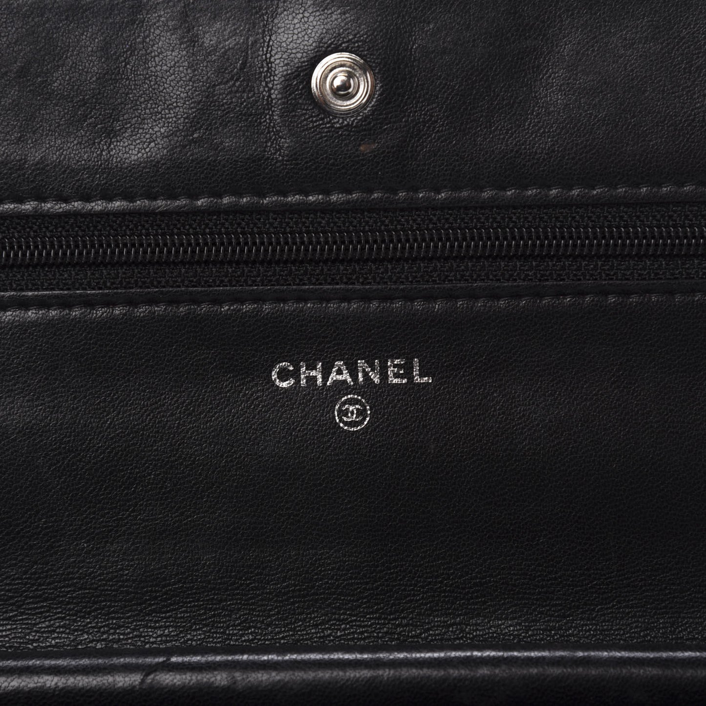 Lambskin Quilted Wallet On Chain WOC Black