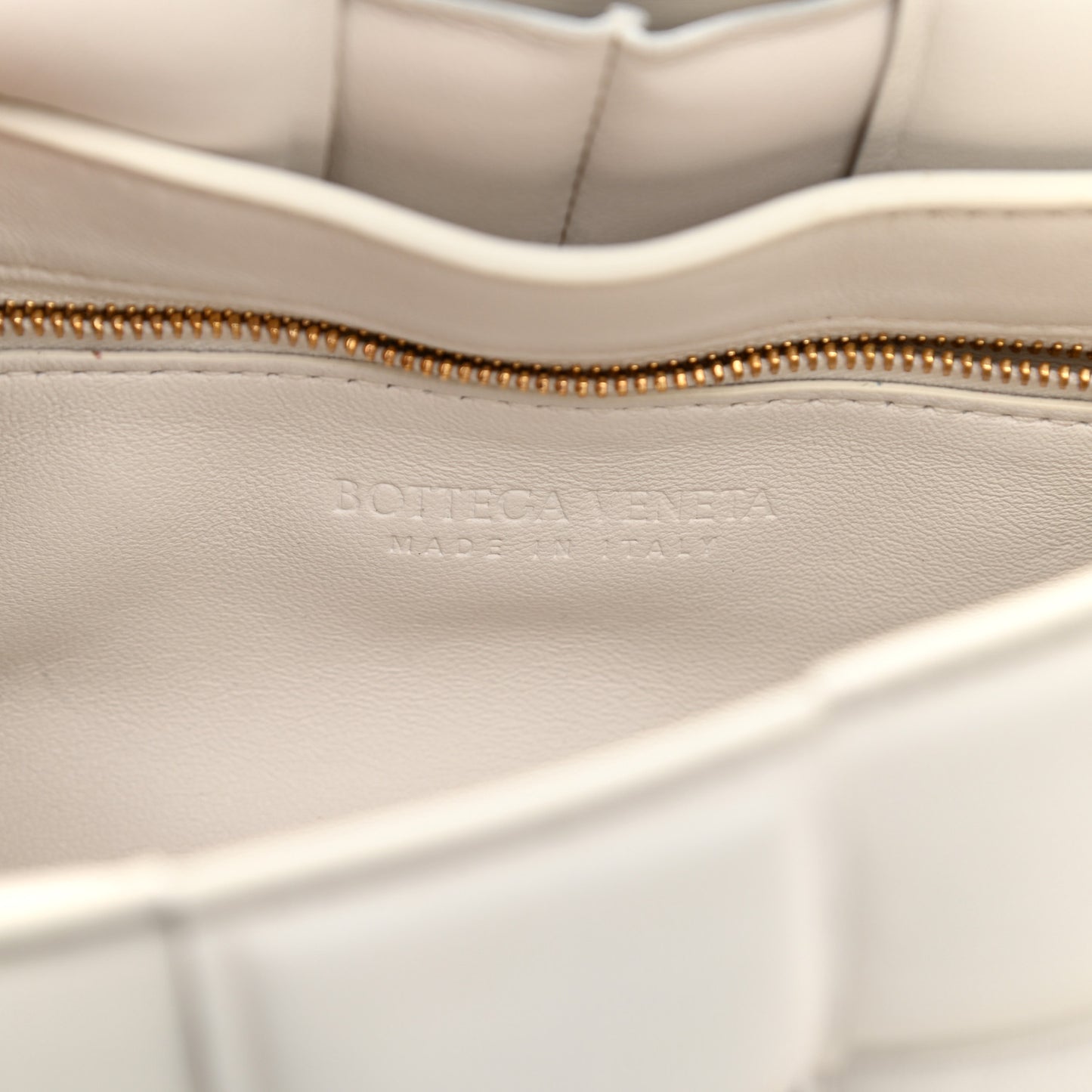 Lambskin Maxi Intreccio Padded Chain Cassette Crossbody Bag White