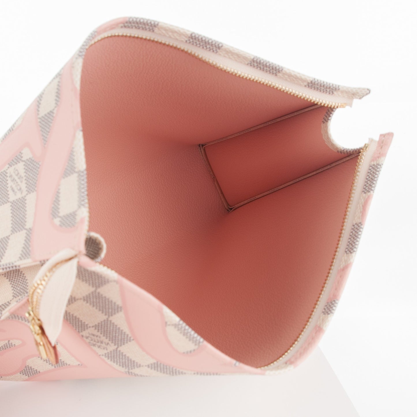 Damier Azur Tahitienne Toiletry Pouch 26