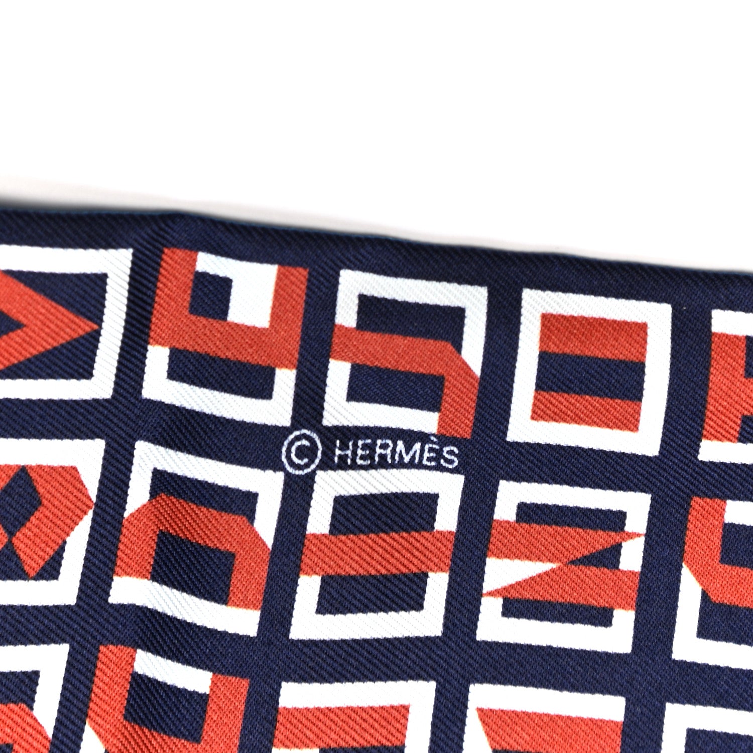 Hermes Silk Lettres Et Pois Maxi Twilly Cut Bleu Havane White 3 of 4