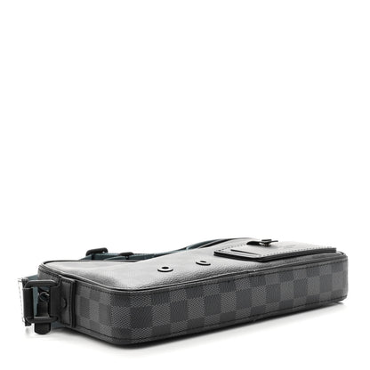 Louis Vuitton Damier Graphite Alpha Messenger Bag 4 of 9