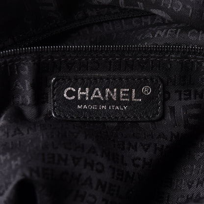 Chanel Lambskin Ultimate Soft Hobo Black 5 of 9