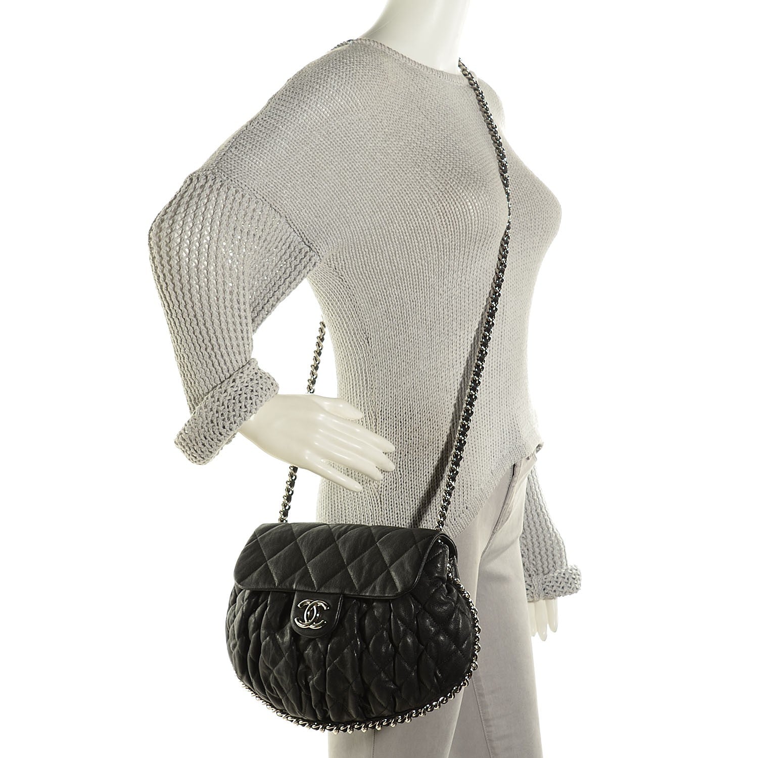Chanel Washed Lambskin Quilted Medium Chain Around Messenger Black 2 of 7