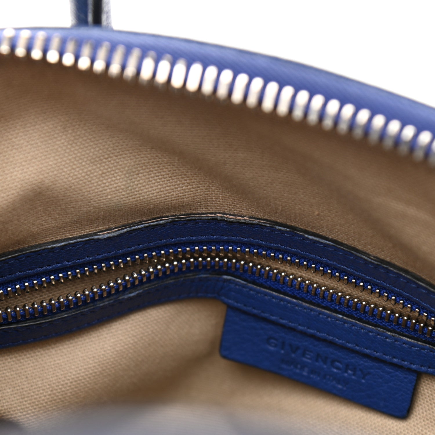 Givenchy Sugar Goatskin Small Antigona Bright Blue 10 of 22