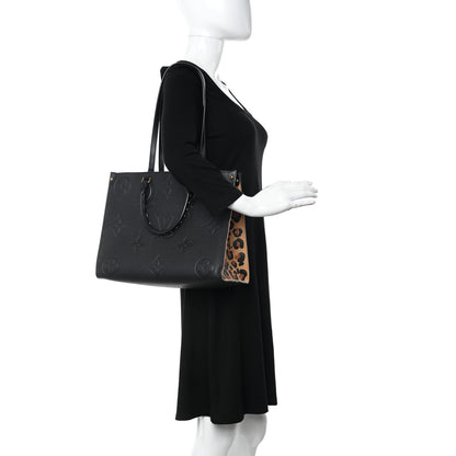Louis Vuitton Empreinte Monogram Giant Wild At Heart Onthego MM Black 2 of 10