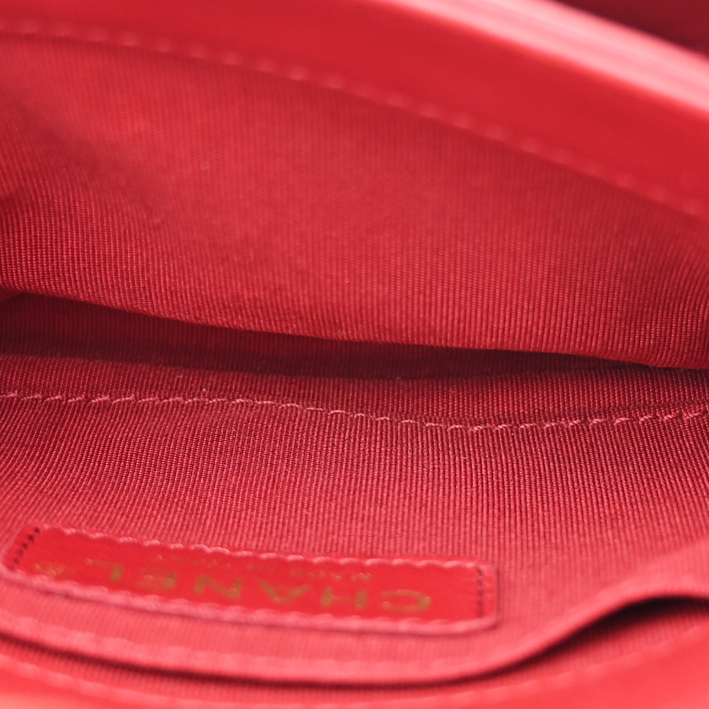 Lambskin Quilted CC Unchained Crossbody Red