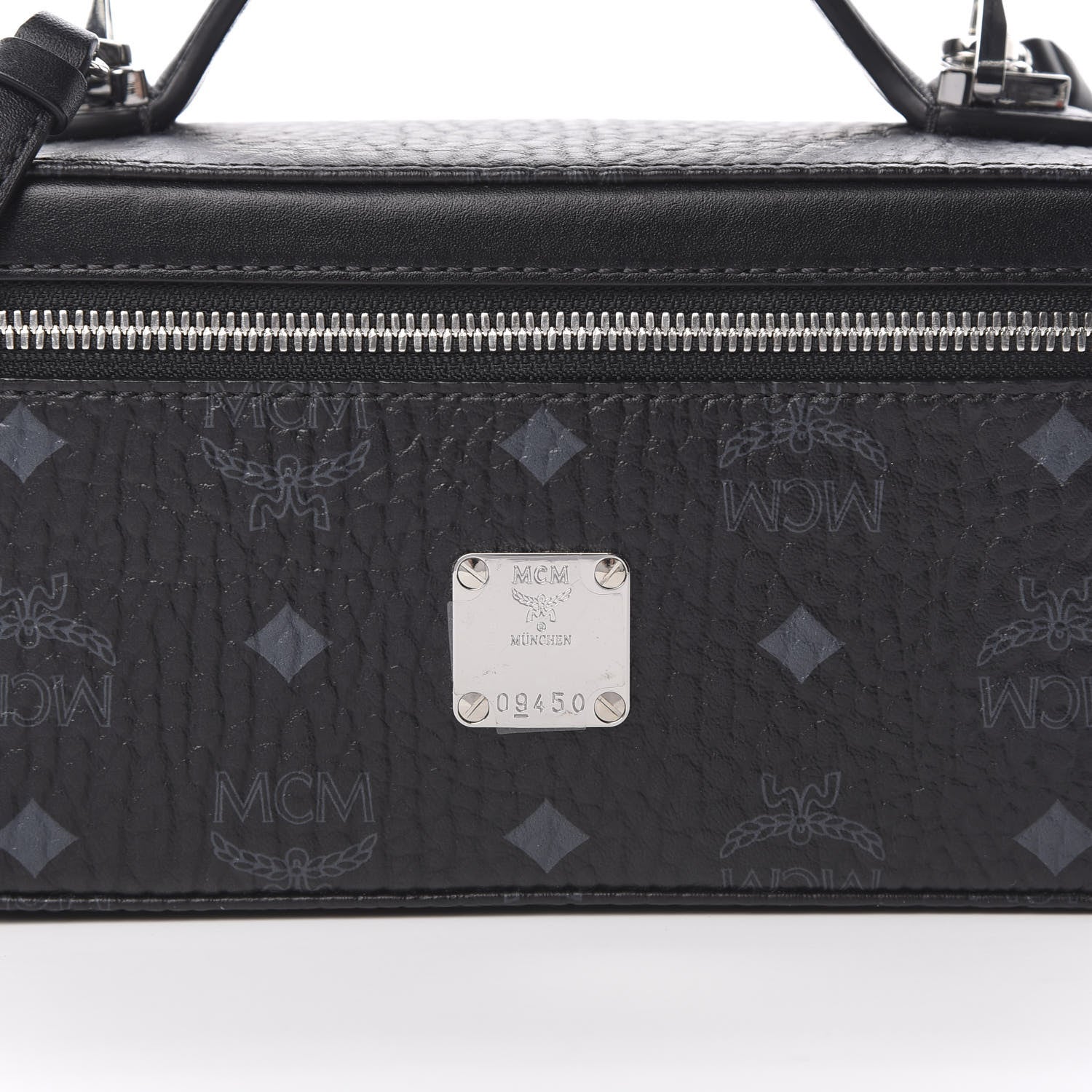 MCM Visetos Vanity Case Black 7 of 9