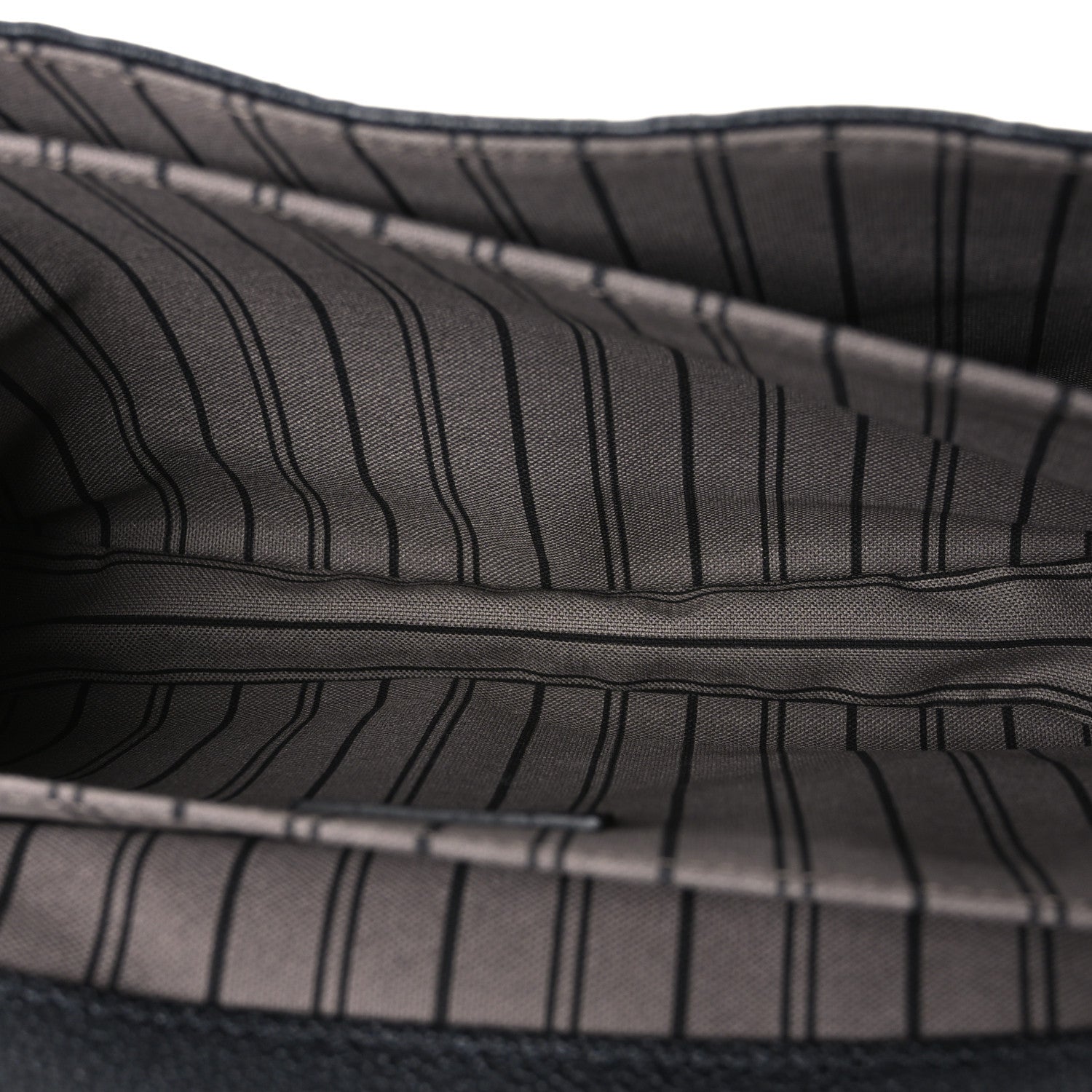 Louis Vuitton Empreinte Pochette Metis Black 7 of 10