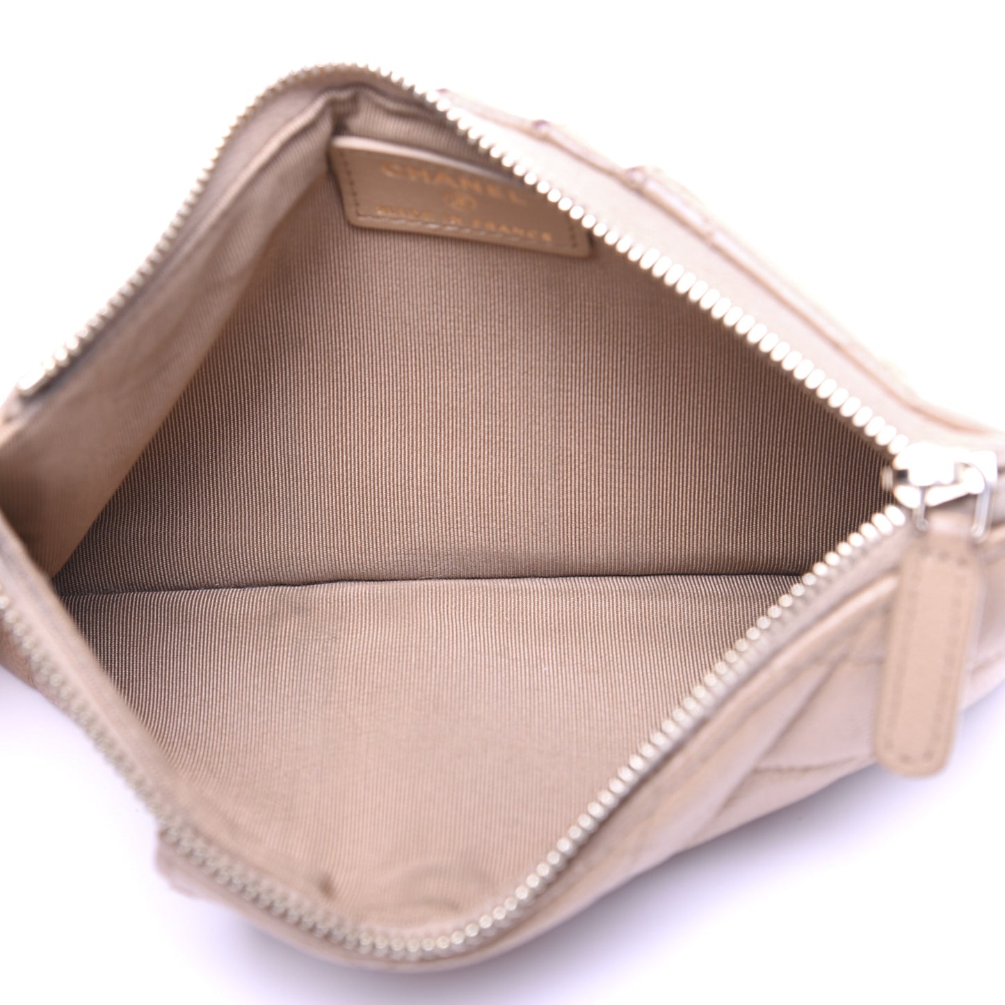 Iridescent Caviar Quilted Classic iPhone Pouch Beige