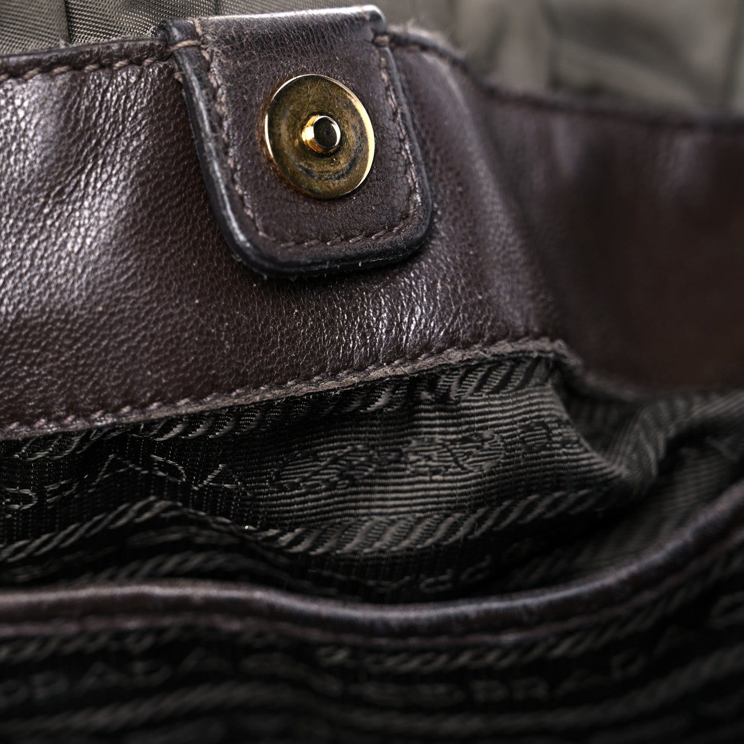 Prada Tessuto Nylon Gaufre Tote Fumo 14 of 40