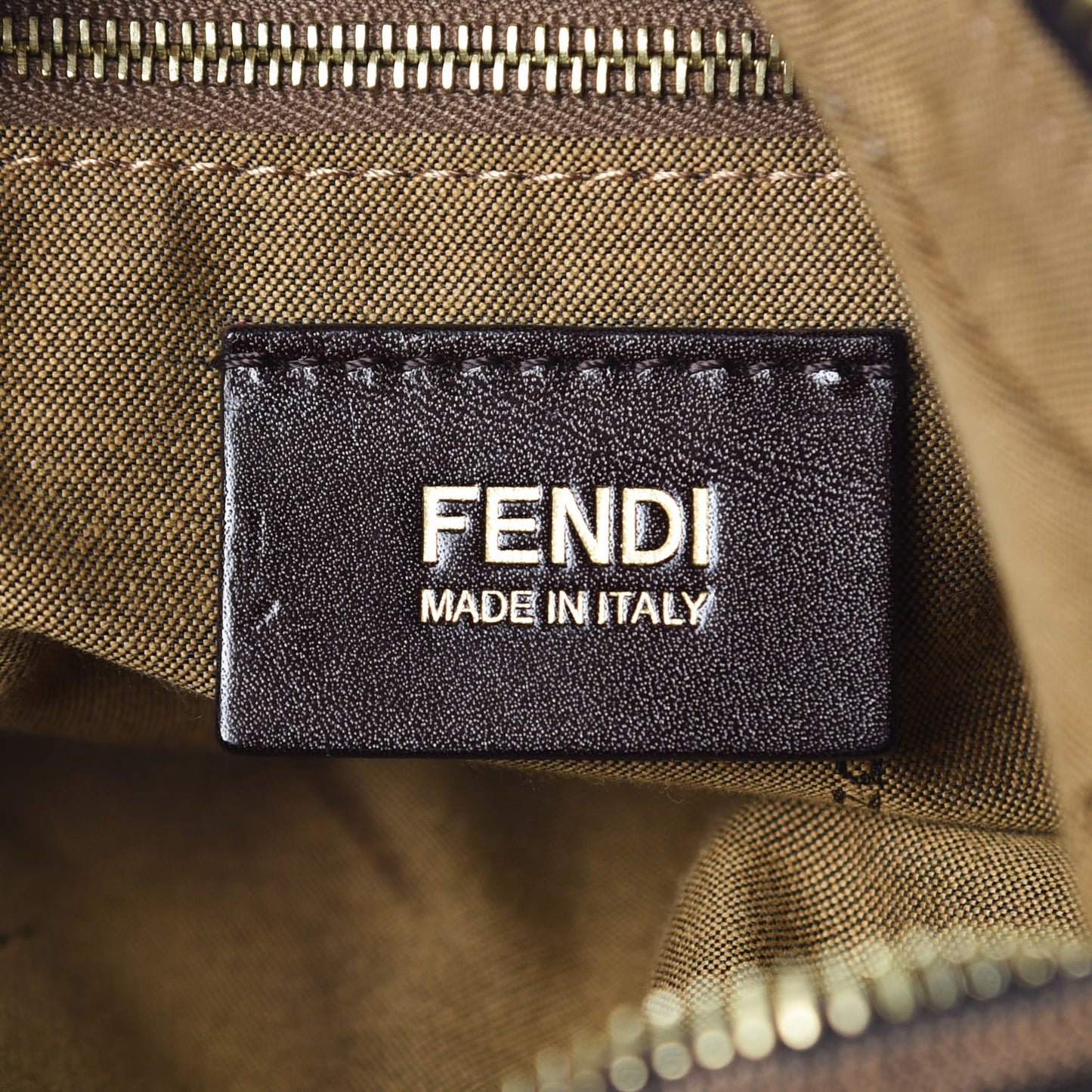 Zucca Small Chef Chain Hobo Tobacco