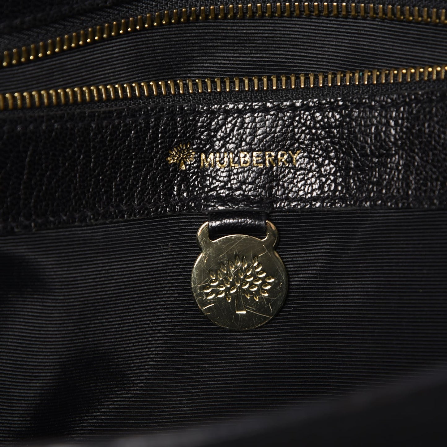 Glossy Goat Bayswater Black