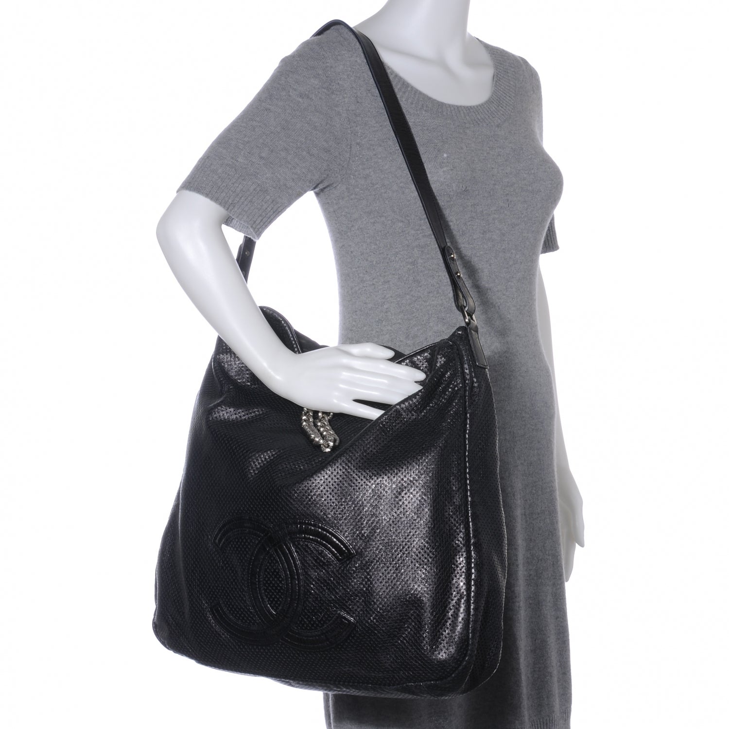 Chanel Glazed Calfskin Perforated XL Rodeo Drive Tote Black 2 of 8