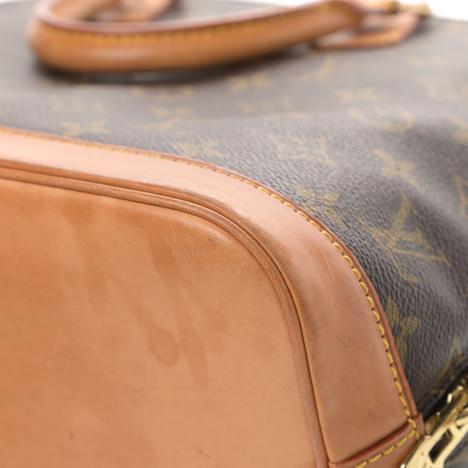 Louis Vuitton Monogram Alma PM 11 of 14