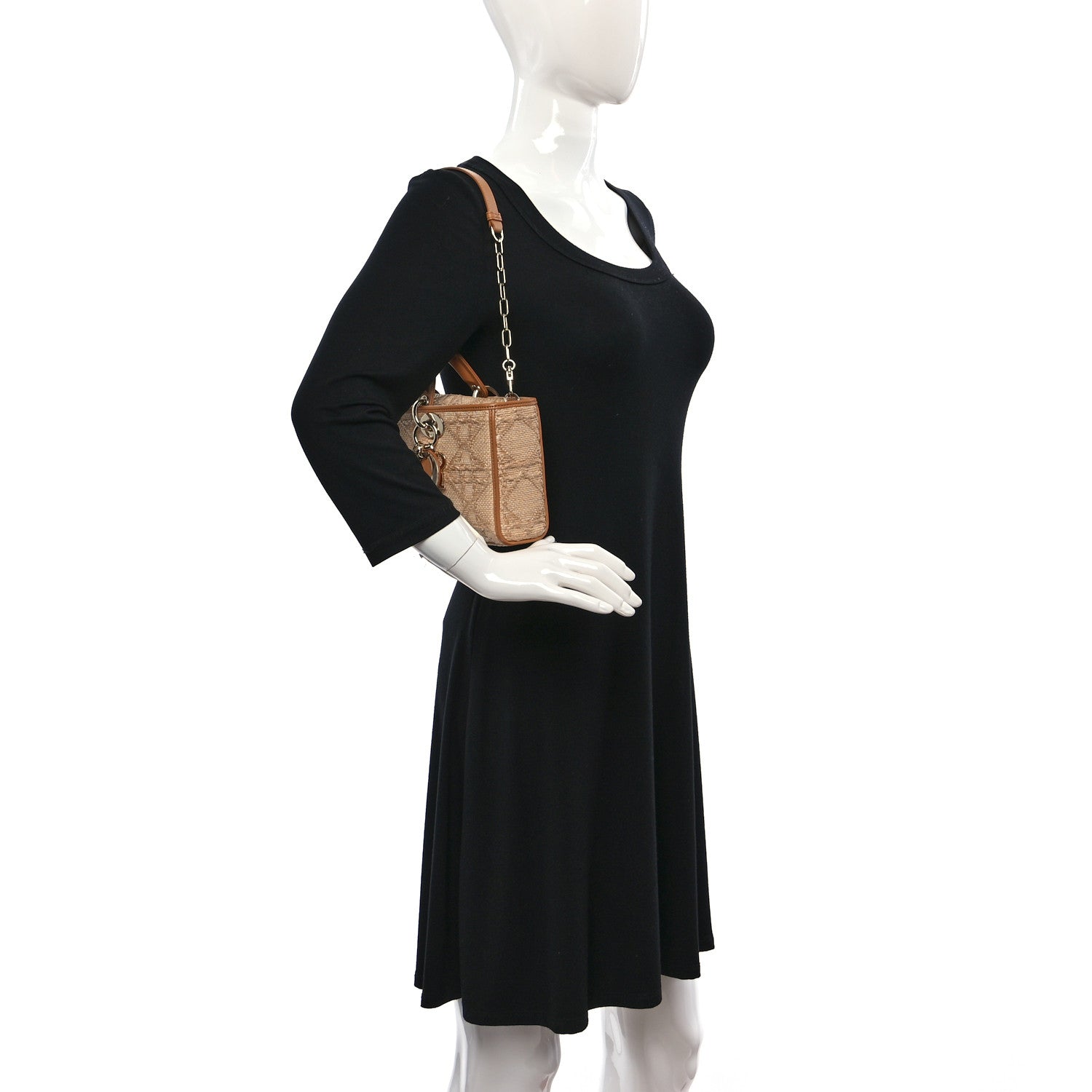 Christian Dior Raffia Macro Cannage Lady D-Joy Natural 2 of 8