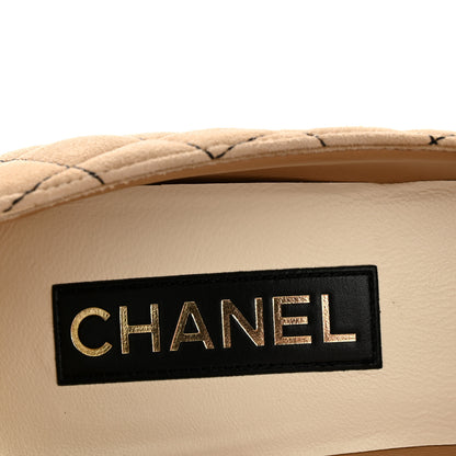 Chanel Suede Kidskin Patent Quilted CC Cap Toe Pumps 39 Beige Black 8 of 11