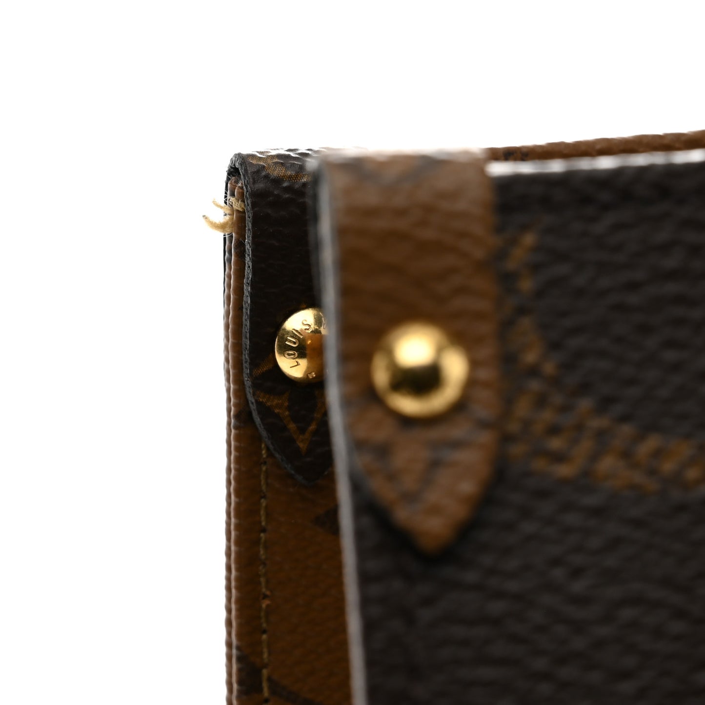 Reverse Monogram Giant Onthego MM