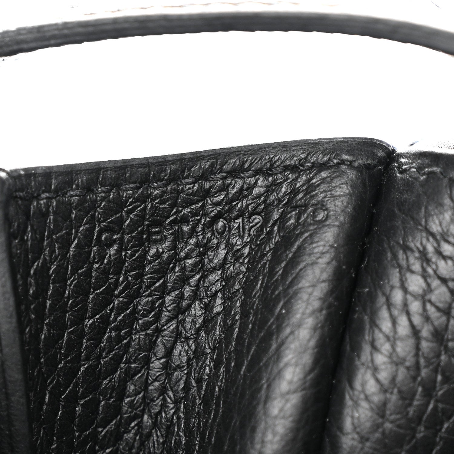 Hermes Taurillon Clemence Halzan 31 GM Black 7 of 11