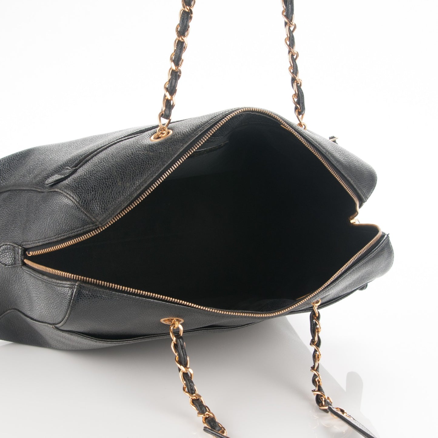 Caviar Large CC Shoulder Bag Black