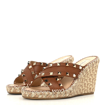 Valentino Garavani Pebbled Calfskin Rockstud Criss Cross Espadrille 15/105mm Wedge Sandals 38 Selleria 3 of 8