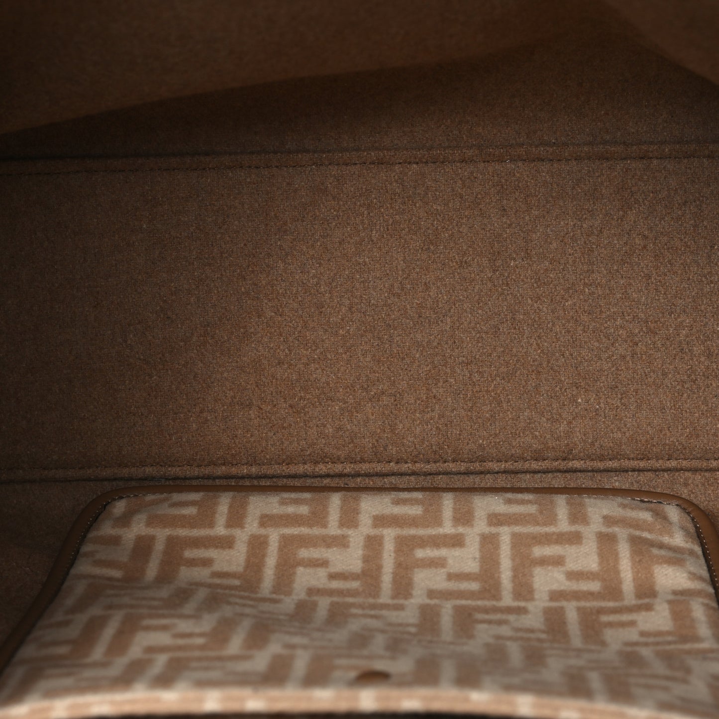 Canvas Vitello King FF Embroidered Medium Peekaboo X-Tote Beige Cammello Sand