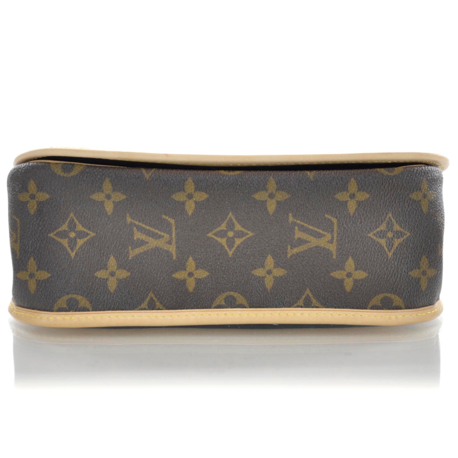 Louis Vuitton Monogram Bosphore PM Messenger 7 of 10