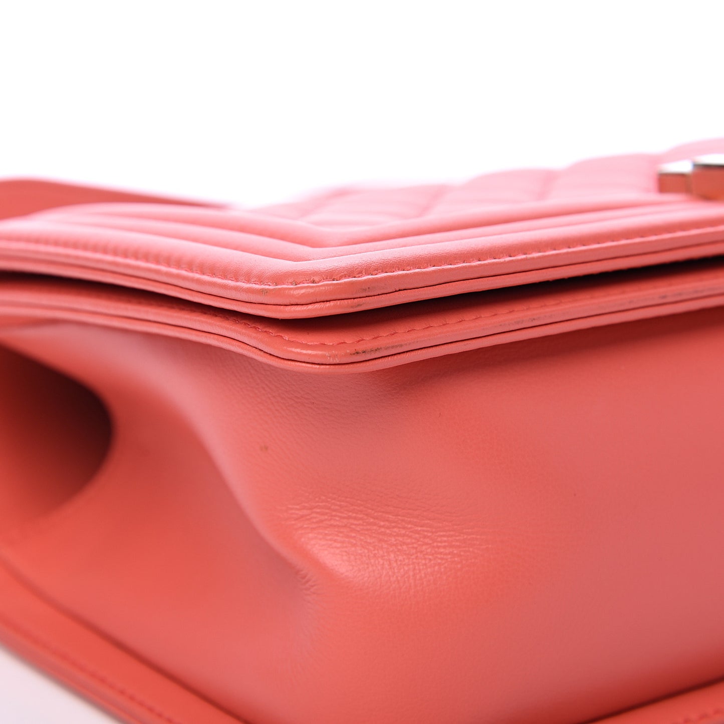Lambskin Quilted Medium Boy Flap Coral