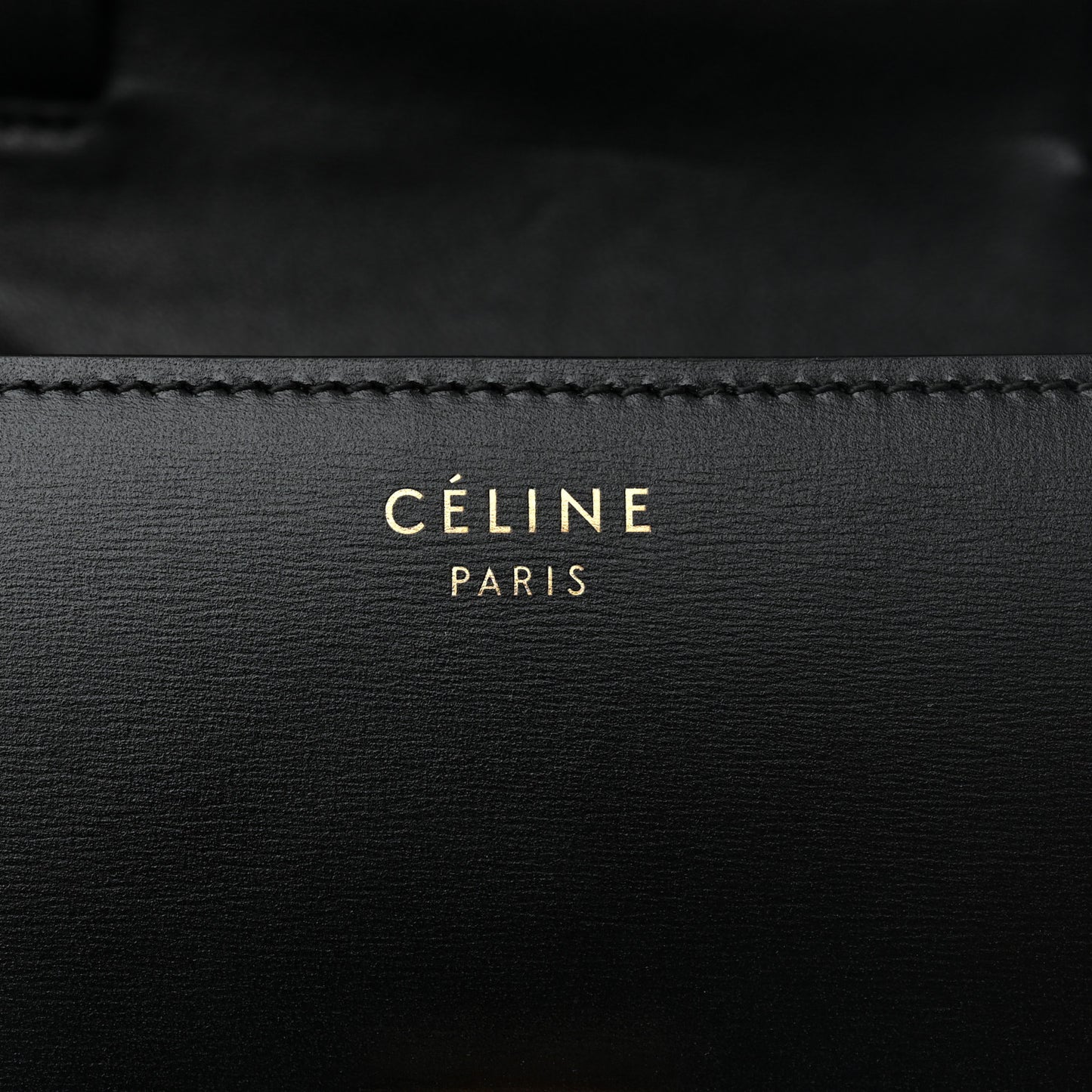 Box Calfskin Small Classic Box Flap Bag Black