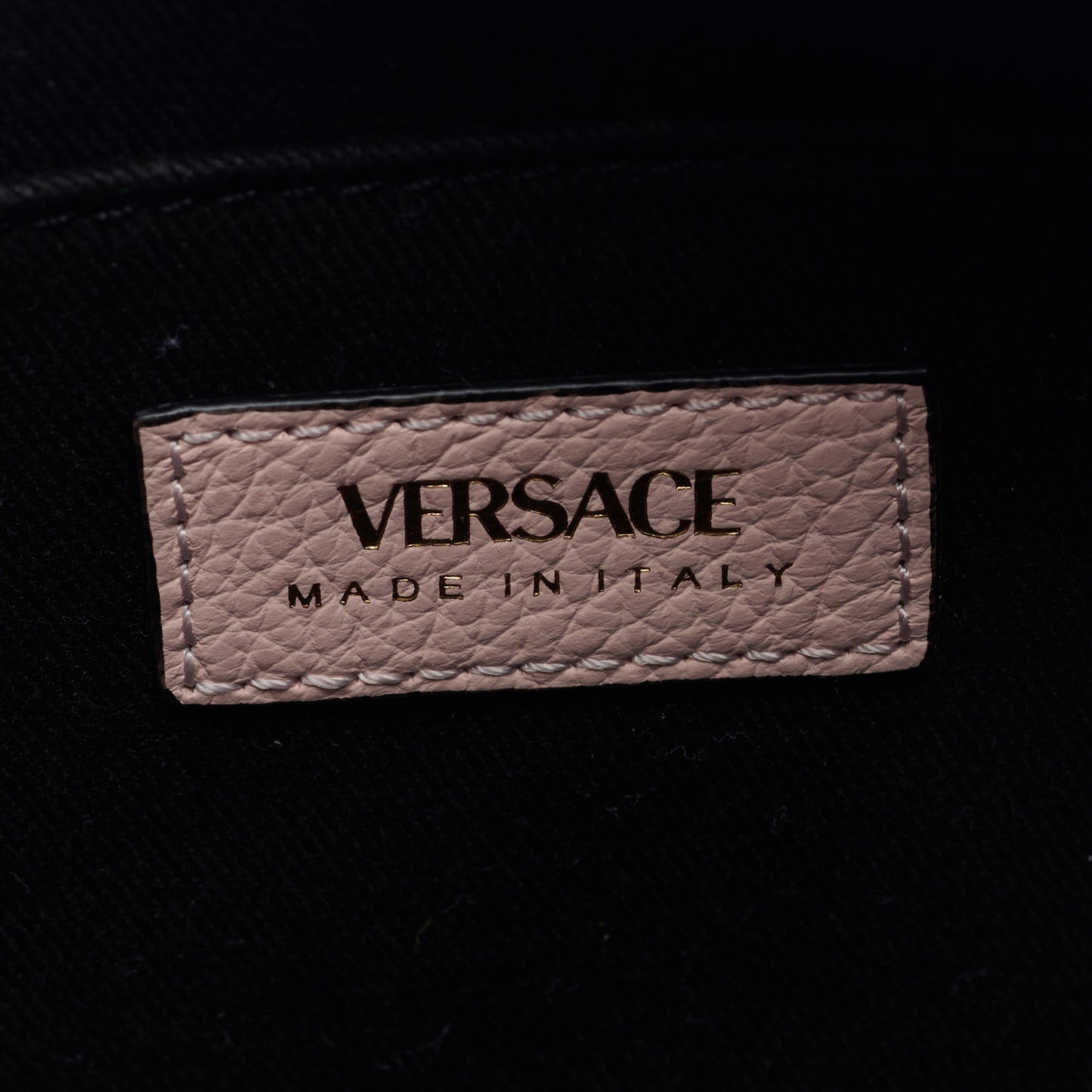Grainy Calfskin Virtus Small Camera Bag Purple