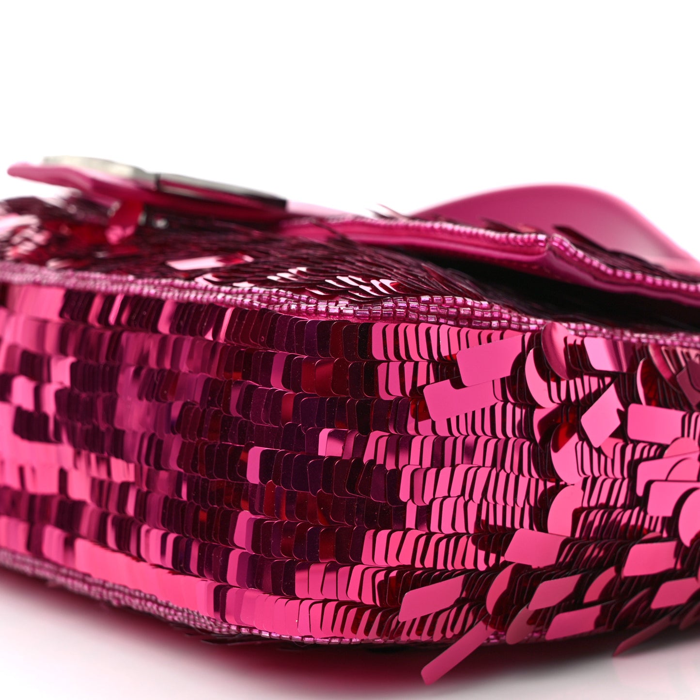 Sequin Paillettes Shiny Nappa Sex and the City Baguette Ciclamino Pilar